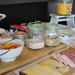 Отель Restaurant Nederheide Milheeze